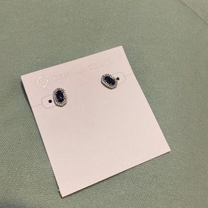 Kendra Scott earrings